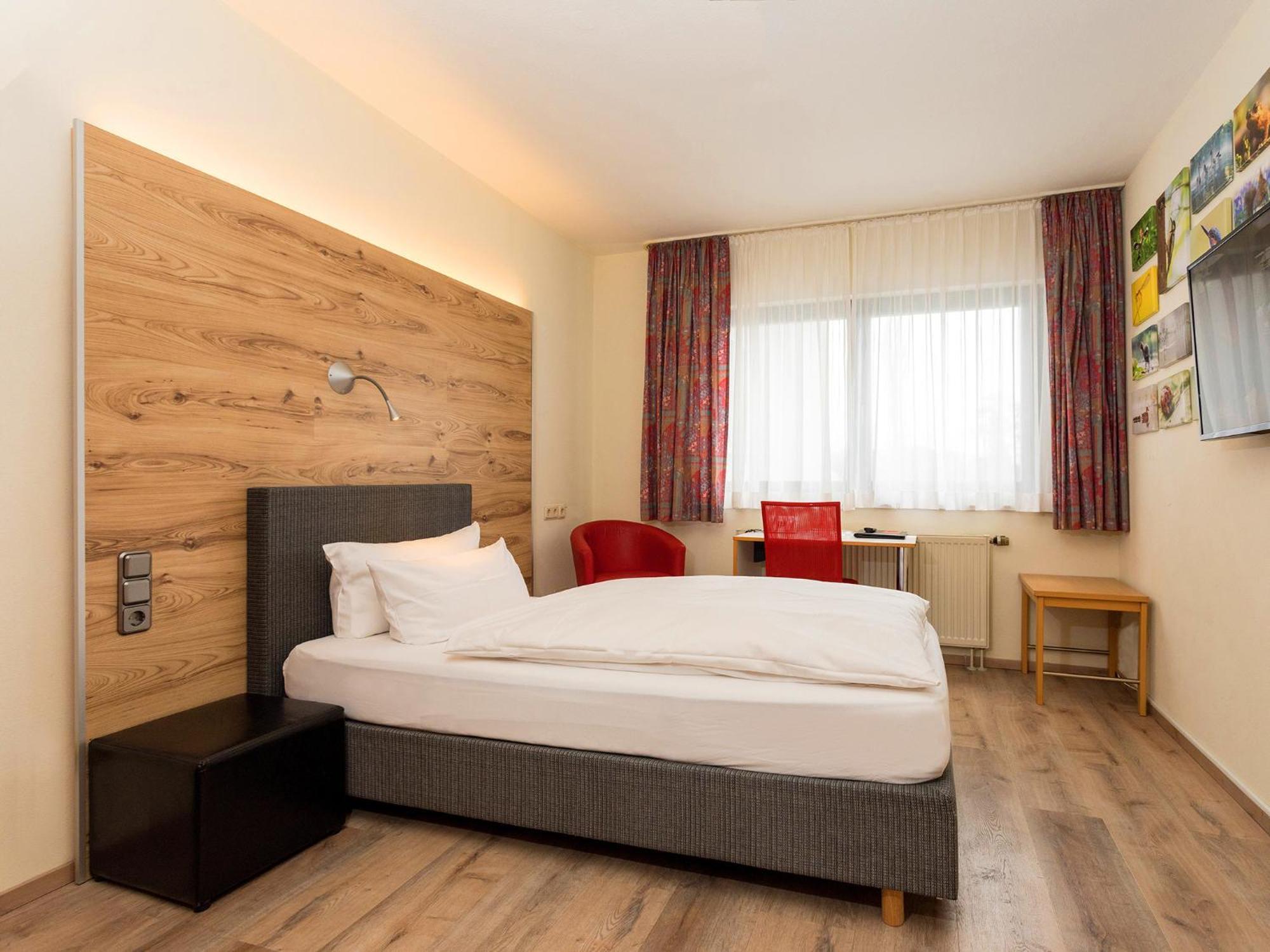 Hotel Hansen Bergisch Gladbach Eksteriør bilde