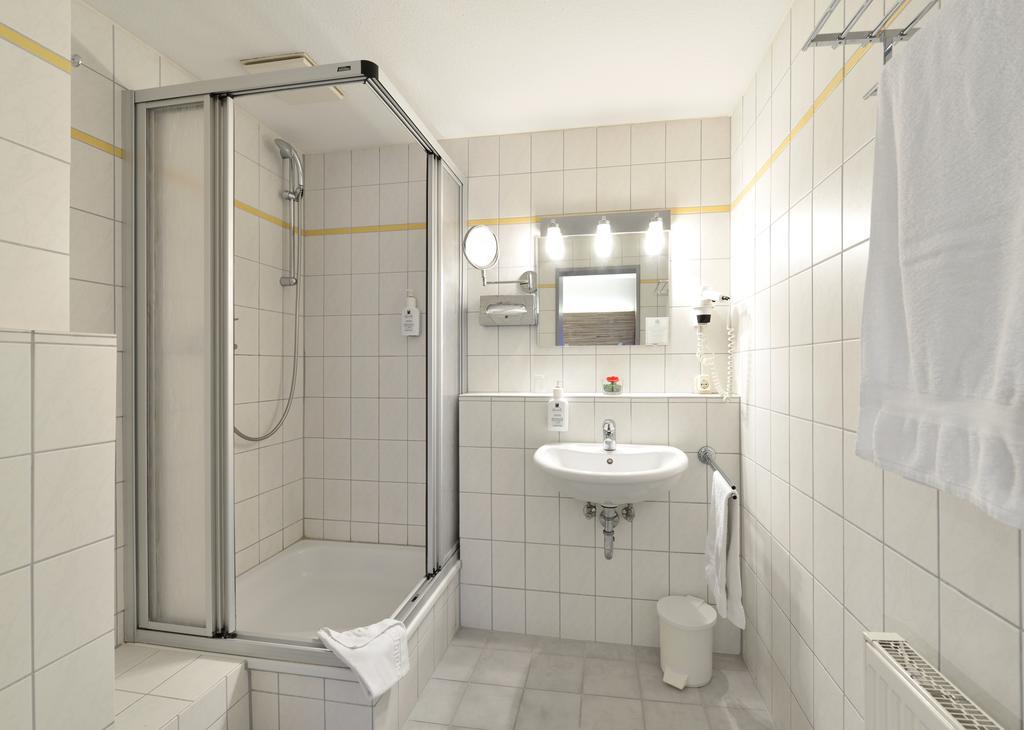 Hotel Hansen Bergisch Gladbach Eksteriør bilde