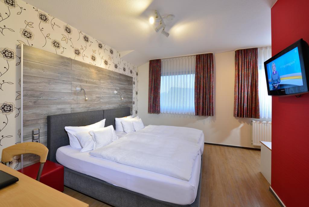 Hotel Hansen Bergisch Gladbach Eksteriør bilde